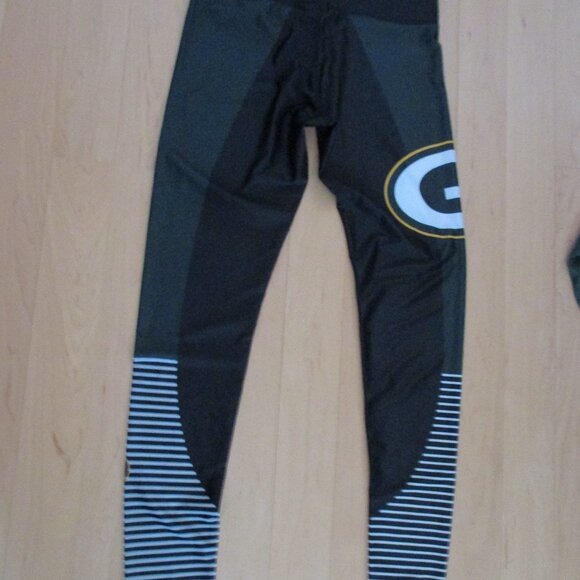 New Green Bay Packers Top & Leggings NFL Team Apparel Womens Medium - Picture 10 of 16
